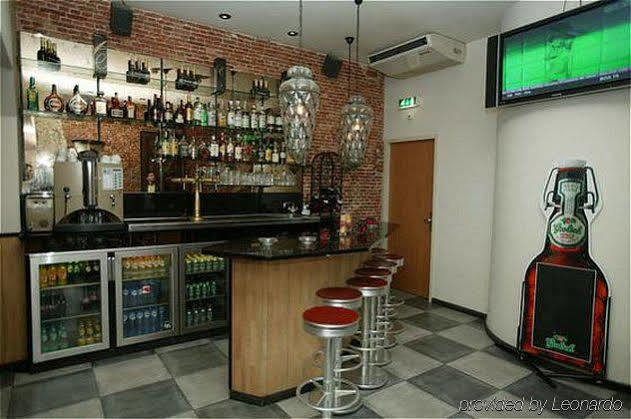Budget Season Star Hotel Амстердам Ресторант снимка